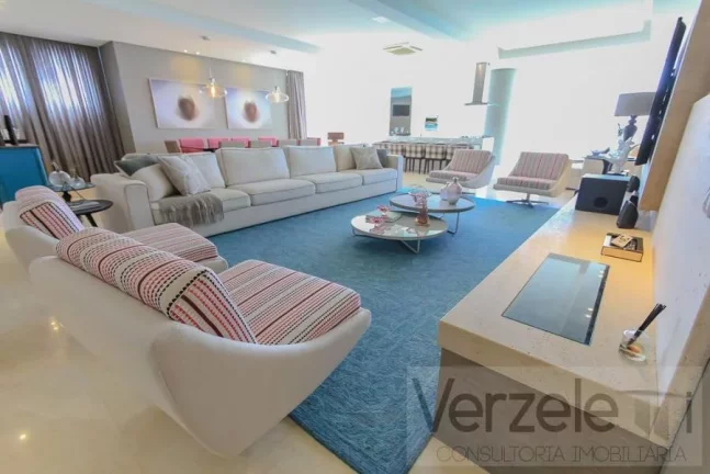 Imagem Frente ao Mar para Venda em Balneário Camboriú / SC no bairro Centro