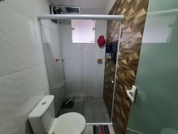 Imagem Moderna Casa com 2 Dormitórios, Alarme e Vaga para 2 Carros