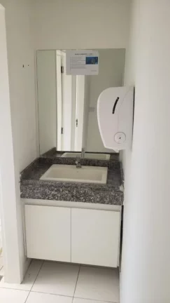Imagem Conjunto Comercial na Bela Cintra