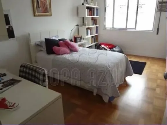 Imagem Copacabana – Avenida Rainha Elizabeth da Bélgica | Residencial › Apartamento 3 quarto(s) à Venda