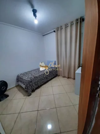 Imagem Casa a venda em Jardim Flor de Maio com 4 Dormitorios
