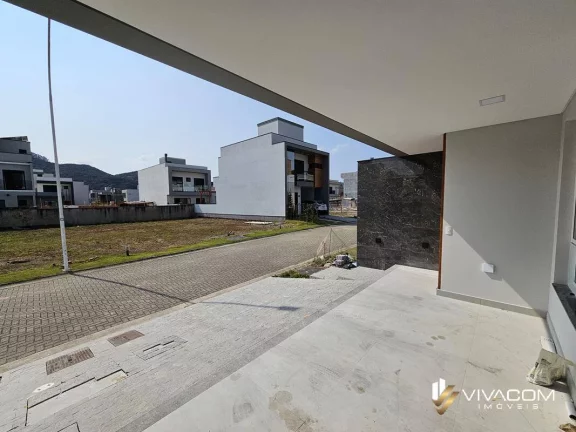 Imagem Casa de Condomínio com 3 Quartos à Venda, 167 m² em Deltaville - Biguaçu