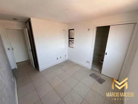 Imagem Apartamento com 3 suítes à venda por R$ 890.000 - Varjota - Fortaleza/CE