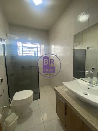 Imagem Sobrado residencial com galpão comercial próximo ao Shopping Boulevard