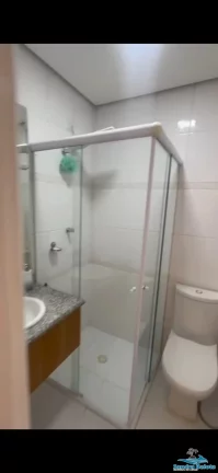 Imagem Amplo apartamento à 30 metros da praia
