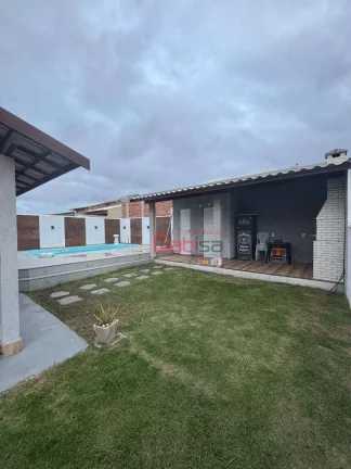 Imagem Casa com 3 dormitórios à venda, 130 m² por R$ 600.000,00 - São Matheus - São Pedro da Aldeia/RJ