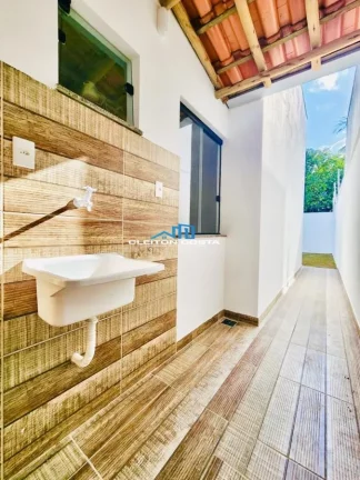 Imagem Casa para Venda em Feira de Santana, Tomba, 2 dormitórios, 1 suíte, 1 banheiro, 2 vagas