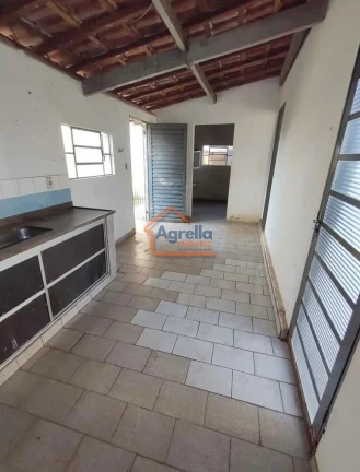 Imagem Casa à venda no bairro Vila Universitária - Mogi Mirim/SP