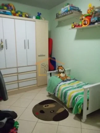 Imagem Sobrado de 210 m², totalmente reformado em porcelanato, com 3 dormitórios, sendo 1 suite com hidro...