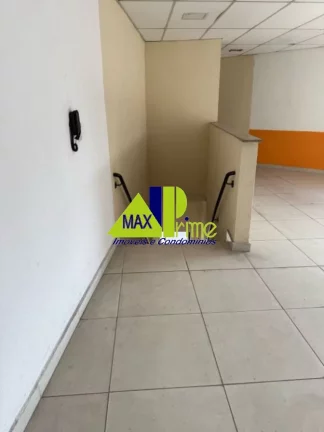 Imagem Salão Comercial para Locação na Vila Laís, São Paulo-SP: 1 Sala, 1 Banheiro, 80m² de Área. Venha Conferir!