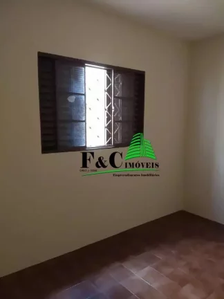 Imagem Casa para Venda em Limeira, Vila Piza, 3 dormitórios, 1 banheiro, 2 vagas