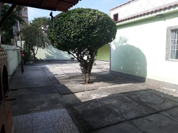 Imagem Casa 3 dormitórios para Venda em Rio de Janeiro, Magali, 3 dormitórios, 2 banheiros, 3 vagas
