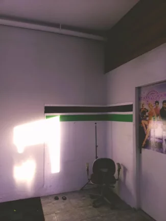Imagem CASA COM 2 SALÕES COMERCIAIS