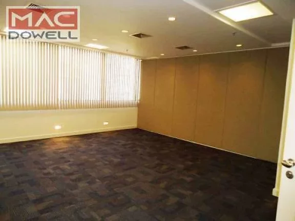 Imagem Conjunto Triplex de escritórios com 574 m² para locação - Centro/RJ