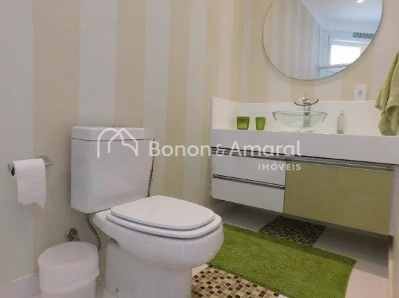 Imagem Casa em condomínio com 410 m² e 4 quartos