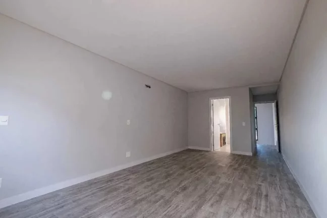 Imagem Casa com 4 dormitórios sendo 3 suítes e 2 vagas - Rio Tavares, Florianópolis/SC