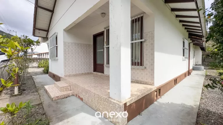 Imagem Excelente Oportunidade no Bairro Progresso em Blumenau – Terreno com Duas Casas!