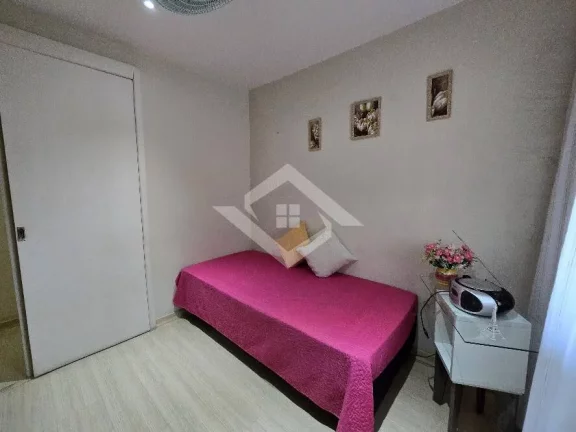Imagem Apartamento- 3 quartos- Varanda- Vista livre- Tanque