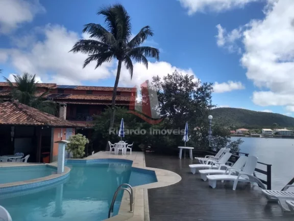 Imagem Casa Duplex Mobiliada Condomínio Piscina e Canal Navegável