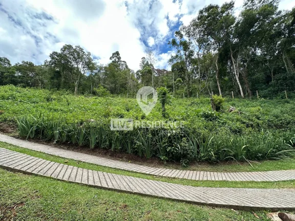 Imagem Terreno de 2.000m² em Condomínio Exclusivo em Itatiba