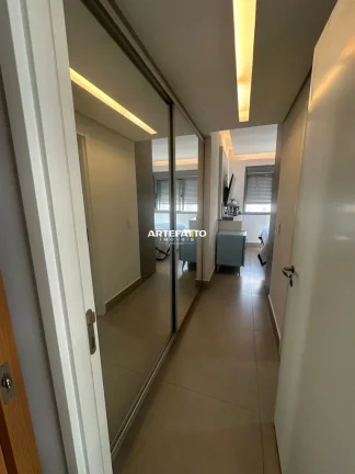 Imagem O apartamento, com 93m2 , 2 quartos (podendo fazer 3) com , 2 vagas