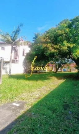 Imagem Sobrado em Capão Novo, com 06 dormitórios sendo duas suítes