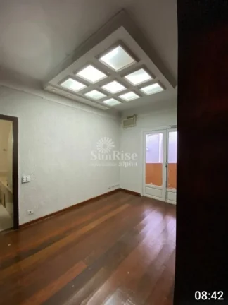 Imagem Casa à venda em Alphaville com 4 quartos 395 m² por R$ 2.800.000 - Santana de Parnaíba/SP