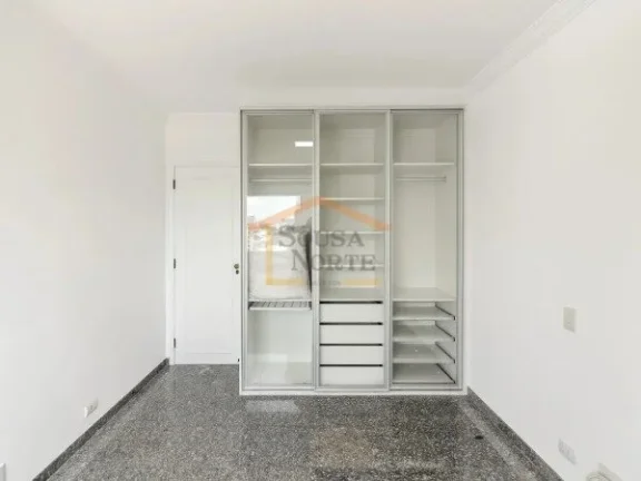 Imagem Apartamento com 158m², possui 3 dormitórios, sendo 1 suíte, 3 banheiros, sala ampla para dois amb...