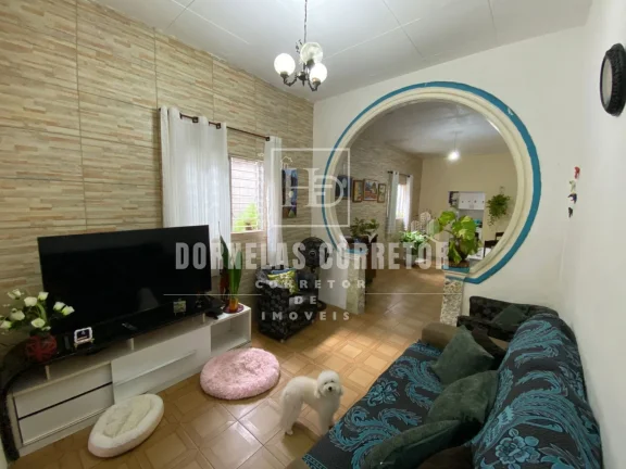 Imagem Casa Exclusiva no Espinheiro com 4 Quartos e 2 Suítes
