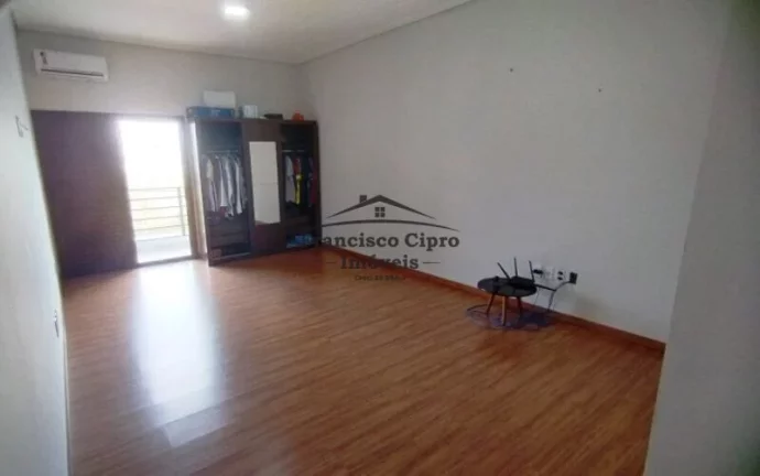 Imagem Casa à venda no bairro Village Mantiqueira - Guaratinguetá/SP