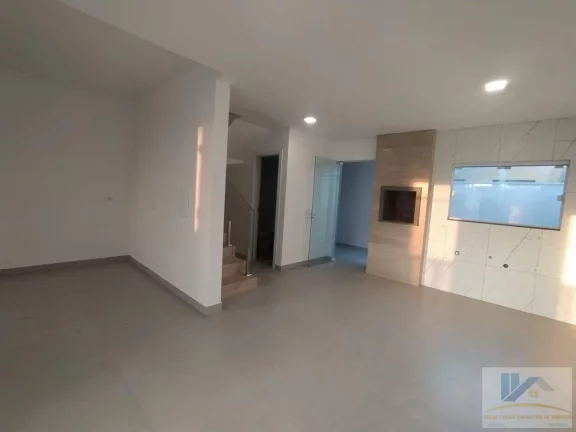 Imagem Sobrado para Venda em Guaratuba, Cohapar, 3 dormitórios, 1 suíte, 2 banheiros, 1 vaga