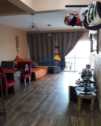 Imagem Sobrado com 2 dormitórios à venda, 94 m² por R$ 370.000 - Jd. Britânia - Caraguatatuba/SP