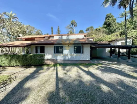 Imagem Casa em Condomínio a Venda no bairro Granja Viana - Cotia, SP