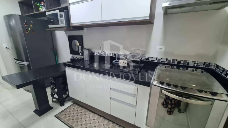 Imagem Sobrado de alto padrão em condomínio fechado - 585m² | 6 suítes