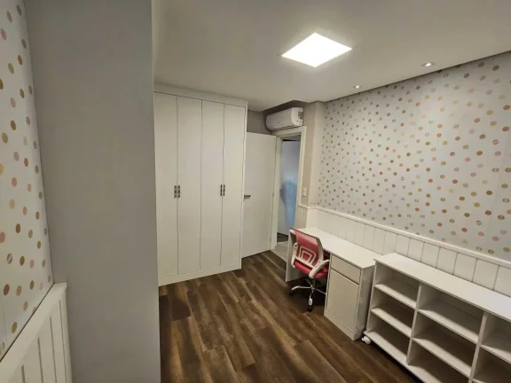 Imagem Apartamento mobiliado no bairro São Judas em Itajaí de 72m2 sendo 1 suite + 1 e 2 vagas de garagem