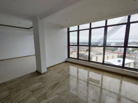 Imagem Viva com Elegância e Conforto: Apartamento de 4 Quartos no Coração da Cidade!
