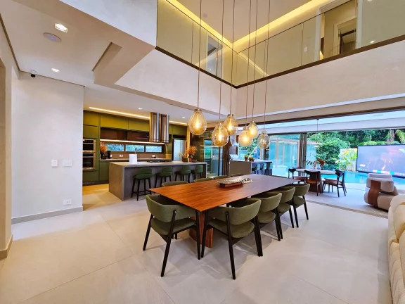 Imagem Imperdível! Casa à venda em Riviera de São Lourenço Módulo 11, 6 quartos, 6 suítes, 3 salas, 6 vagas de garagem, 626,13 m².
