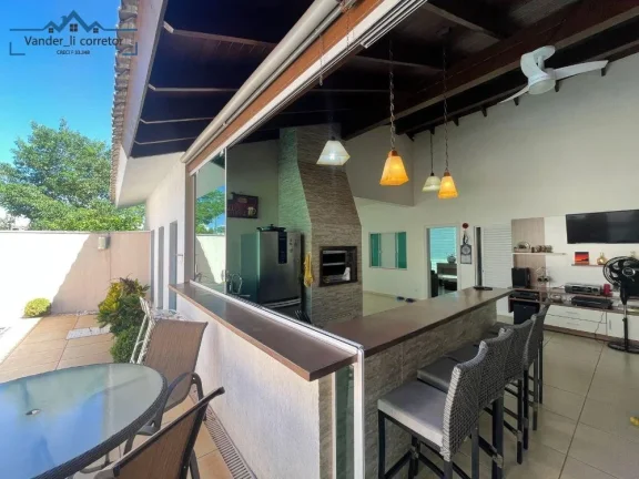 Imagem Casa de alto padrão com 3 dormitórios a venda no condimínio Arco de Roma em Foz