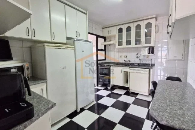 Imagem Apartamento com 3 dormitórios, sendo 3 suítes com closet, ambientes amplos, bem iluminados e venti...