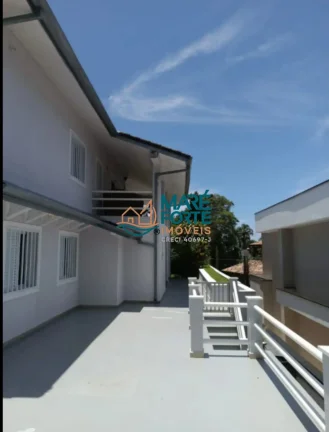 Imagem Maravilhosa casa em bairro fechado com vista mar!