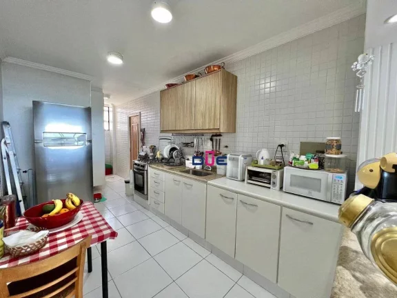 Imagem Apartamento com 3 suítes à venda, de frente para o mar, na Praia das Pitangueiras - Guarujá/SP