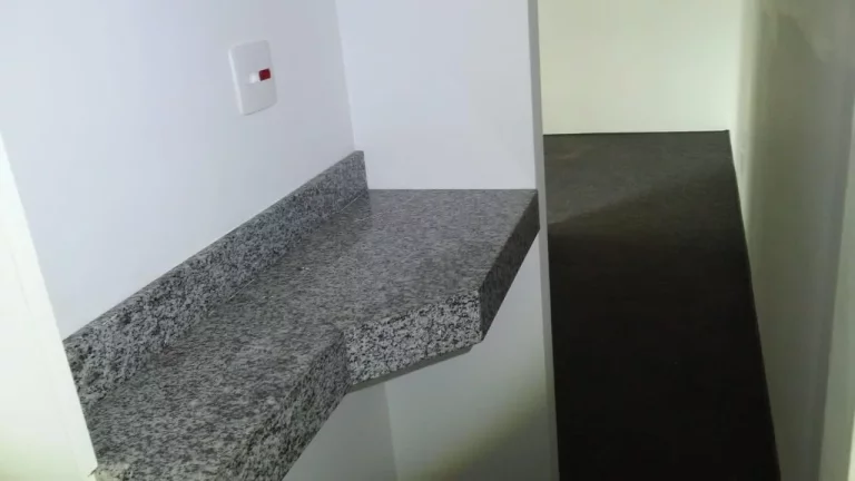 Imagem Conjunto comercial com vaga na Cincinato Braga