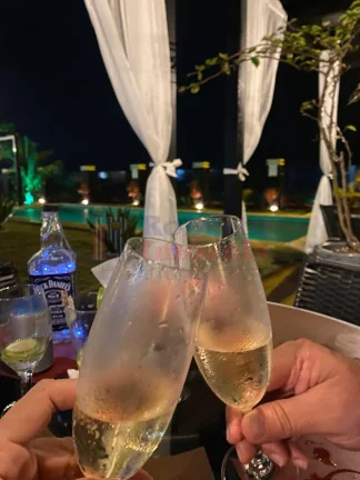 Imagem Casa de Locação Temporada com Piscina e Quiosque com Área Gourmet
