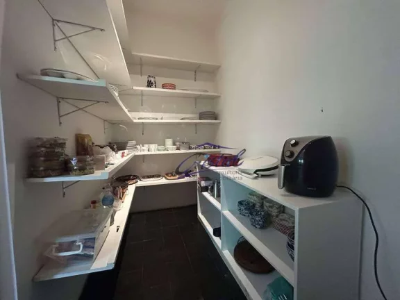 Imagem Casa com 3 quartos (1 suíte) à venda, 355 m² - Chácara dos Lagos - Granja Viana - Carapicuíba/SP