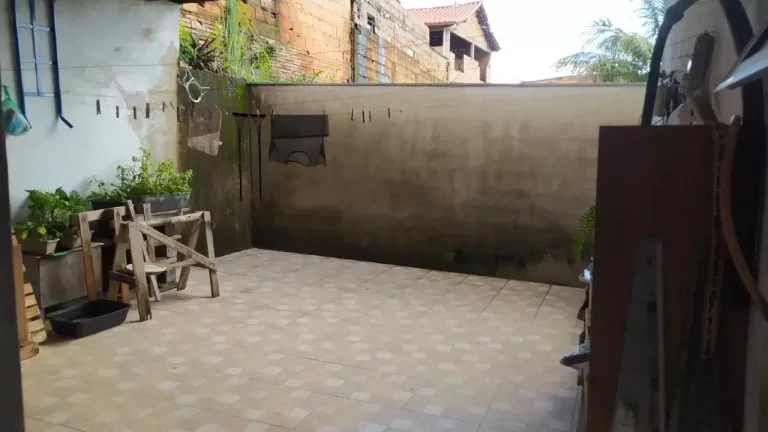 Imagem 3CASAS NO TERRENO+1 CASA DE 3 QUARTOS MUITO AMPLA COM SUÍTE+8VAGAS