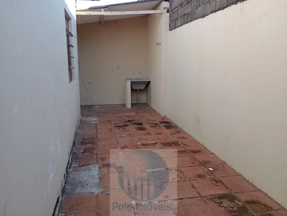 Imagem Casa bairro Presidente Dutra R$ 199.000 com 3 dormitórios, garagem 3 veículos, escritório em Ribeirão Preto - SP