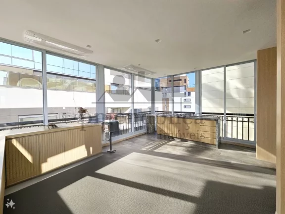 Imagem Vila Nova Conceição Cobertura Recém Reformada, Vista livre 420 m² - 4 suÍtes - 5 vagas
