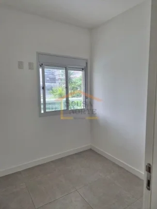 Imagem Apartamento, 70m², 2 dormitórios, sendo 1 suíte e mais 2 banheiros, sala ampla, varanda já com v...