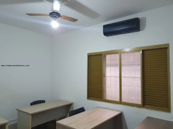 Imagem Sala Comercial para Locação em Limeira, VILA QUEIR0Z, 1 banheiro, 3 vagas