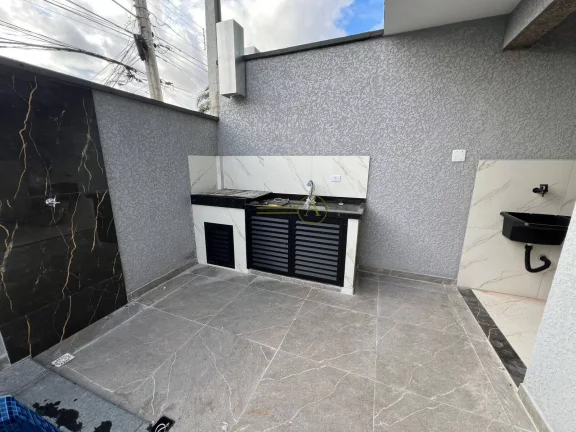 Imagem Sobrado novo a venda Cozinha planejada Suíte master com closet Peruíbe